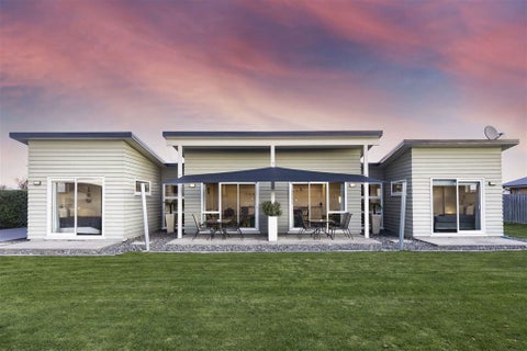 1 Pemberton Drive, Amberley, Amberley