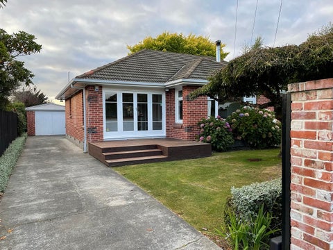 6 Torquay Place, Bryndwr, Christchurch