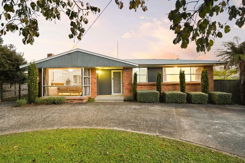 102 Browning Street, Leamington, Cambridge