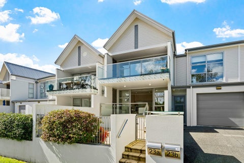 23A Blake Greens, Silverdale, Silverdale
