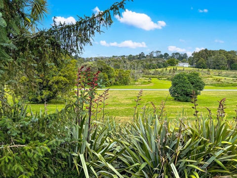 2/119 Grand Drive, Remuera, Auckland