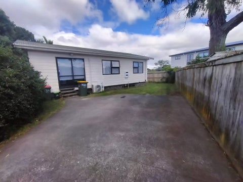 33 Mackenzie Street, Te Atatu South, Auckland