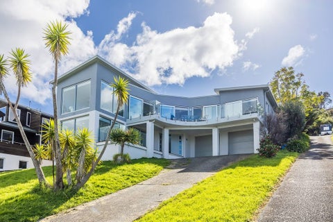 18 Zita Avenue, Matakatia, Whangaparaoa