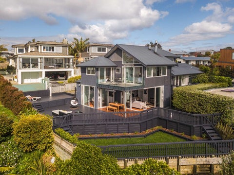 11 Calder Place, Glen Innes, Auckland