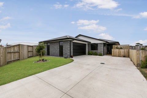 31 Taioma Close, Papamoa