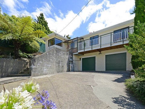 25 Foster Crescent, Belmont, Lower Hutt