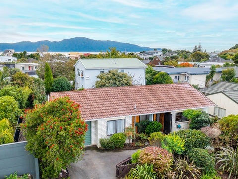 70A Bluegum Road, Paraparaumu Beach, Paraparaumu