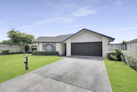 12 Satchmo Place, Rototuna North, Hamilton