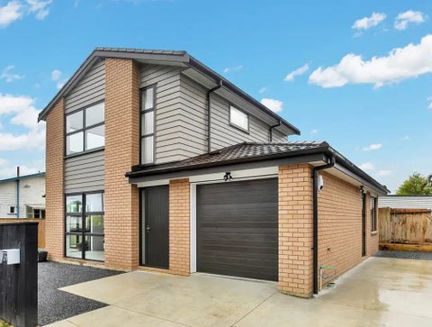 31 Rama Road, Point Chevalier, Auckland