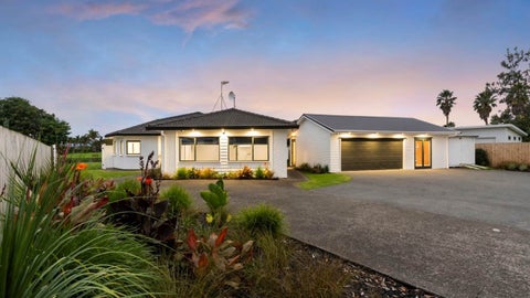 1162 East Coast Road, Pokeno