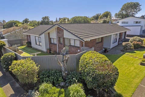 20 Fairfax Terrace, Frankleigh Park, New Plymouth