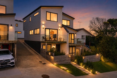 20A Arrow Road, Forrest Hill, Auckland