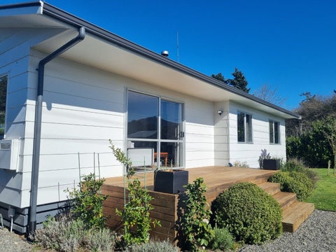 70 Woodward Street East, Featherston