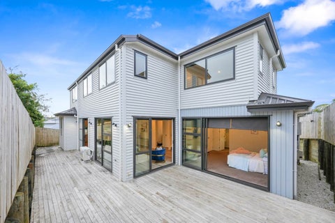 8B Corric Hill, Torbay, Auckland