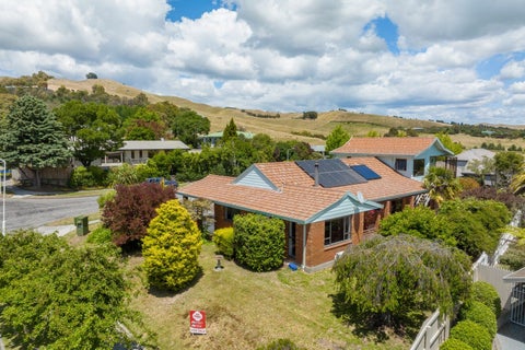 2 Solway Drive, Witherlea, Blenheim