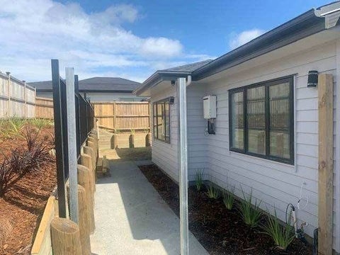 2 Davey Crescent, Orewa, Orewa