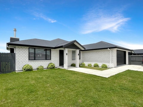 104 Johnstone Drive, Fitzherbert, Palmerston North