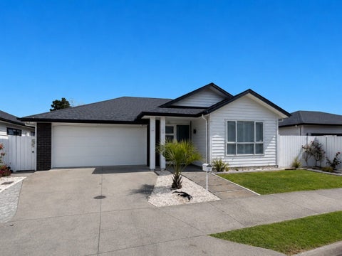 40 Johns Creek Crescent, Silverdale, Silverdale