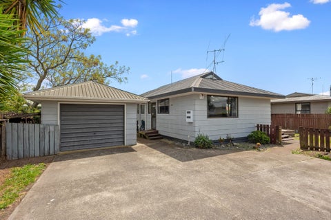 52B Lloyd Drive, Nawton, Hamilton