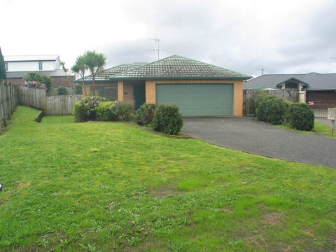 66 Waimahia Avenue, Weymouth, Auckland