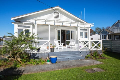 17 Piako Road, Thames