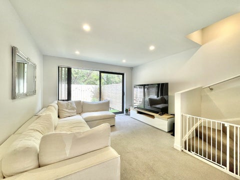 8/170 Fraser Avenue, Johnsonville, Wellington