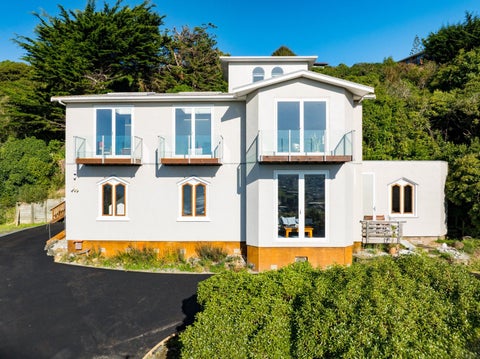 142 Ravenswood Road, Saint Clair, Dunedin