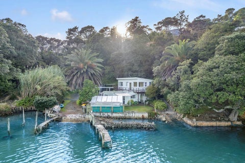 4 Koki Road, Greenhithe, Auckland
