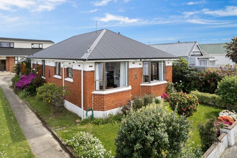 16 Eskvale Street, Saint Kilda, Dunedin