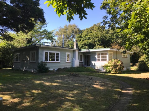 316 Wood Street, Woodside, Greytown