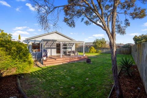 10 Malthouse Crescent, Brightwater