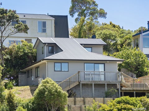 10A Buxton Avenue, Karori, Wellington