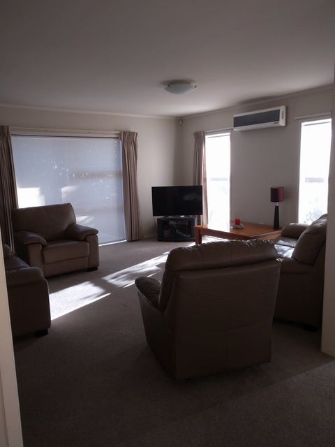 1B Grainger Road, Te Atatu South, Auckland