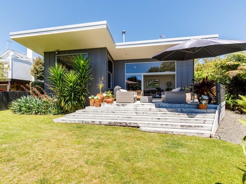 59 Waiwaka Terrace, Strandon, New Plymouth