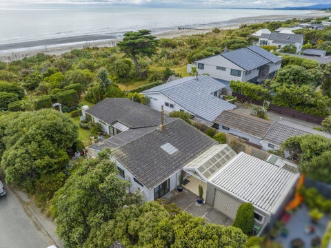 199 Manly Street, Paraparaumu Beach, Paraparaumu