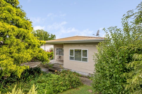 910 Lawrence Street, Akina, Hastings