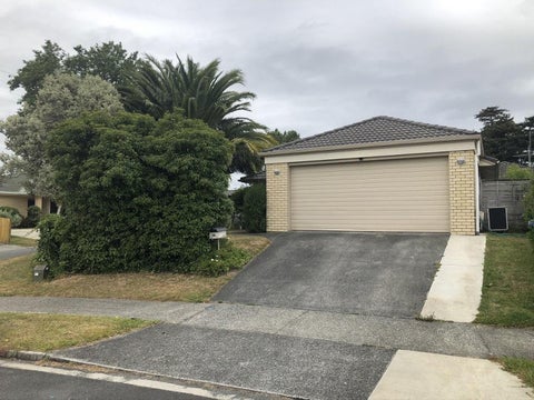16 Nobleman Place, Hamilton East, Hamilton