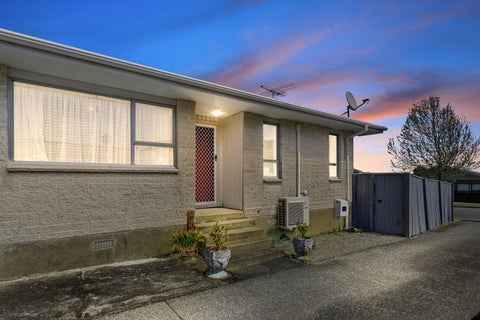 24A Roband Crescent, Brown Owl, Upper Hutt