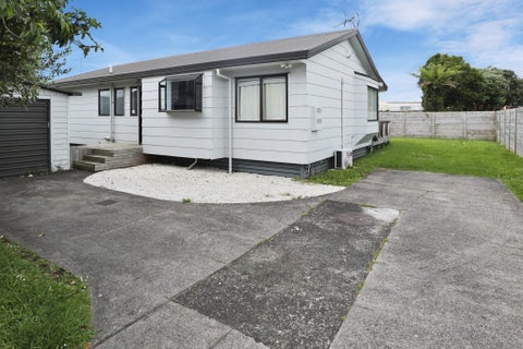 2/144 Old Wairoa Road, Papakura, Papakura