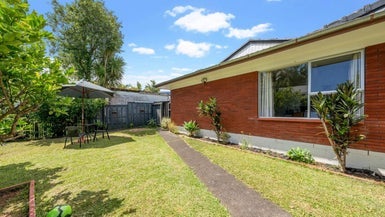 5/1 Ribblesdale Road, Henderson, Auckland