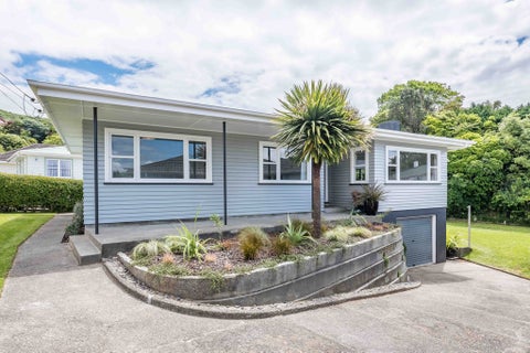 18 Pembroke Street, Tawa, Wellington