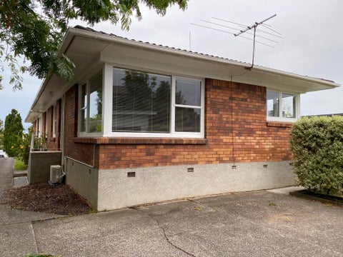 3/2 Margaret Place, Milford, Auckland