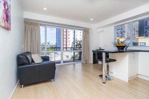 4D/6 Whitaker Place, Grafton, Auckland