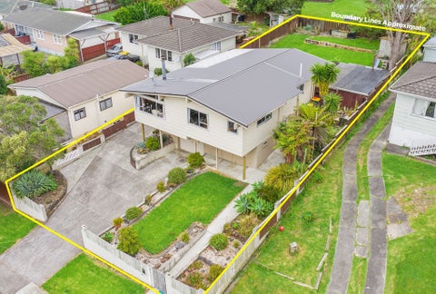17 Arlette Place, Massey, Auckland