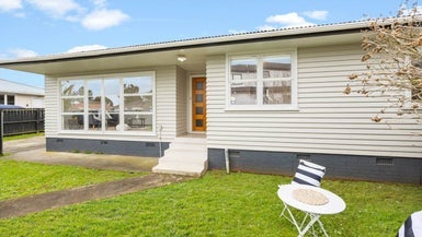 2/18 Brentford Place, Manurewa, Auckland
