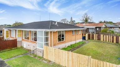 1/39 Blacklock Avenue, Henderson, Auckland