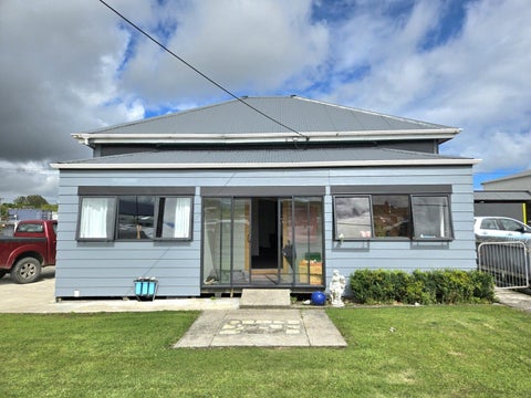 6 Adderley Street, Westport, Westport