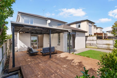 77 Valderama Drive, Flat Bush, Auckland