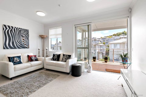 52 Rewa Rewa Lane, Orewa, Orewa