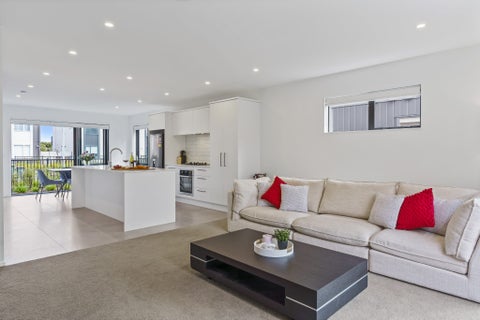 23 Whimbrel Road, Flat Bush, Auckland